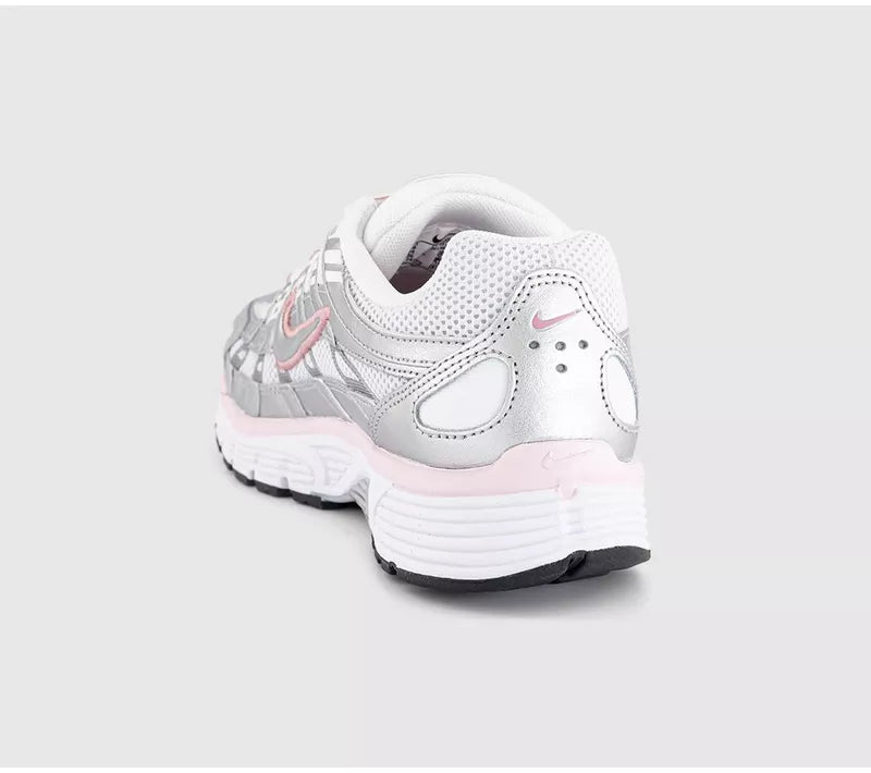 Nike p6000
